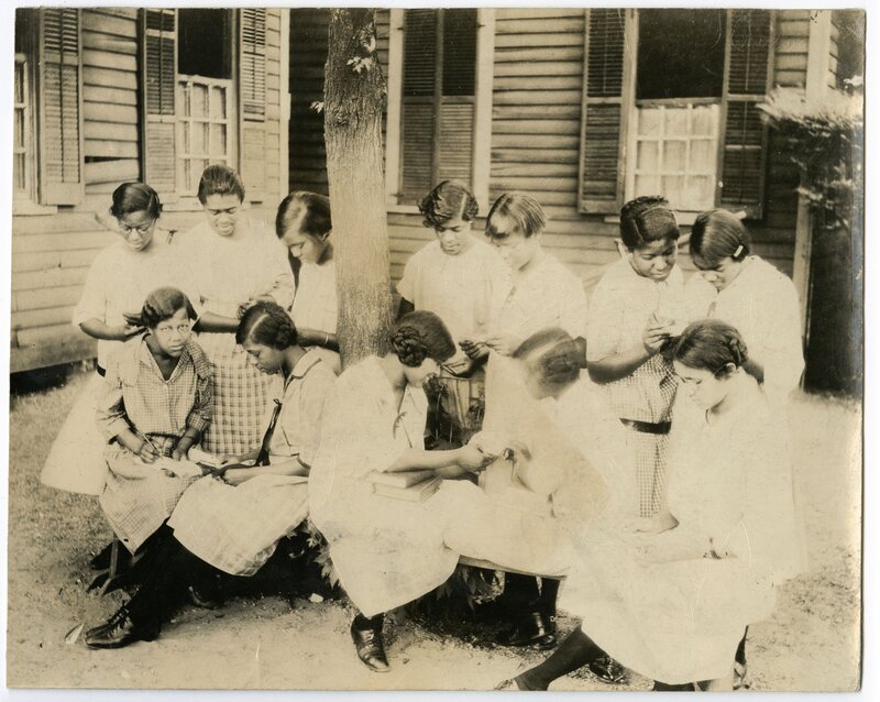 Early Women's Class, circa 1915